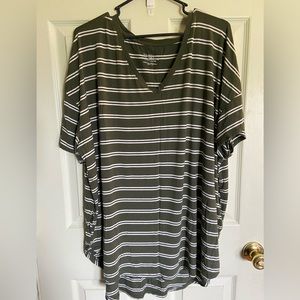 5for25 Bundle and Save Time and Tru V-neck T-shirt XXXL (22W)